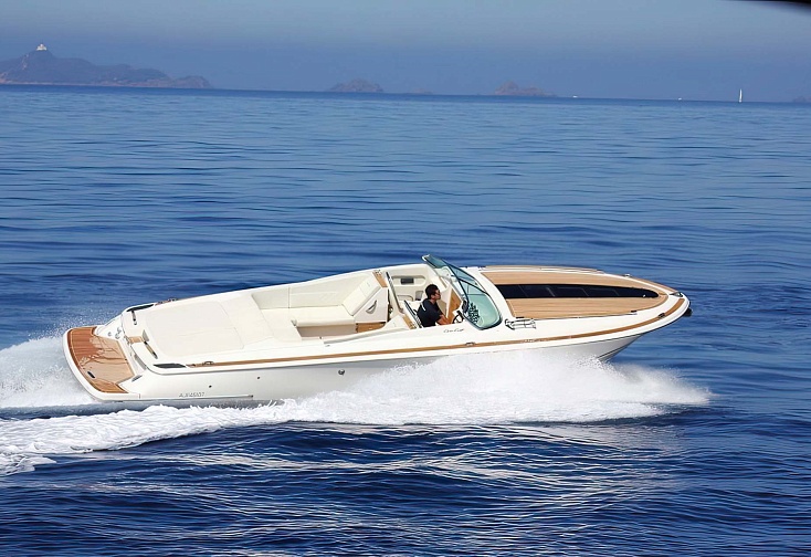 Chris Craft 32